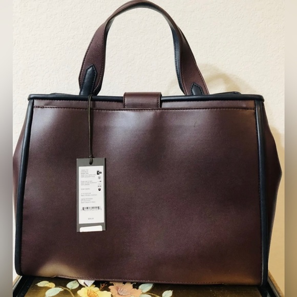 NWT Tumi Mariella Vivian Tote Burgundy Leather Satchel with Navy Trim - Picture 2 of 7